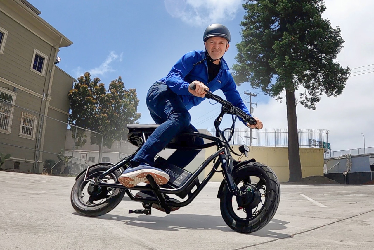 emove roadrunner v2 electric scooter review