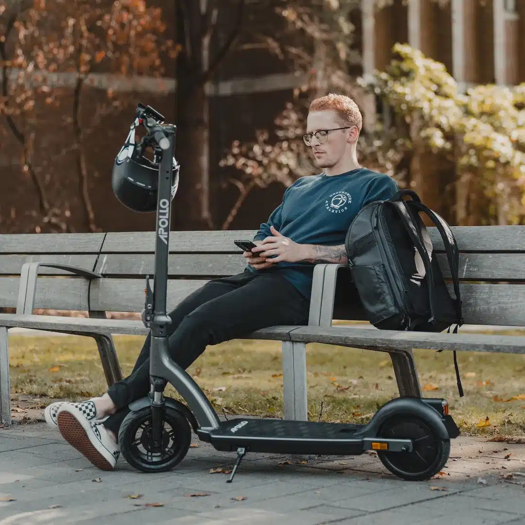 Apollo Air 2024 premium commuter scooter. Image courtesy Apollo Scooters.