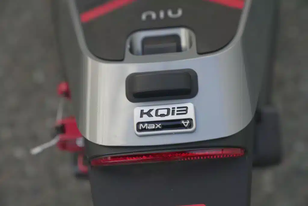 KQi3 Max