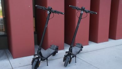VMAX VX2 Hub vs VX2 Gear: The Best Mid-Range Electric Scooters of 2025? 9 DSC03828