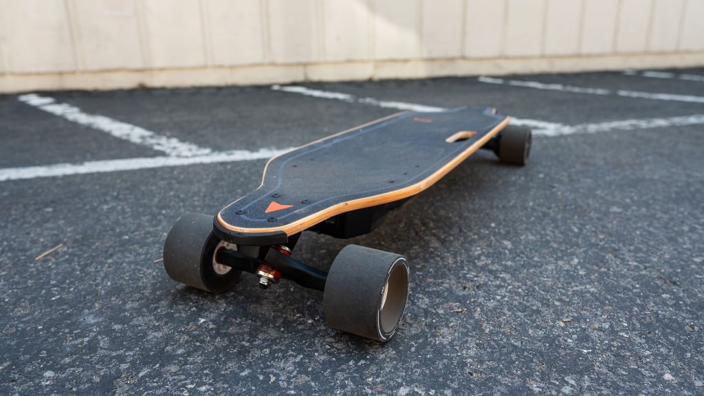 Electric Skateboard vs Electric Scooter: The Ultimate 2025 Comparison Guide 1 509109 9110 XL