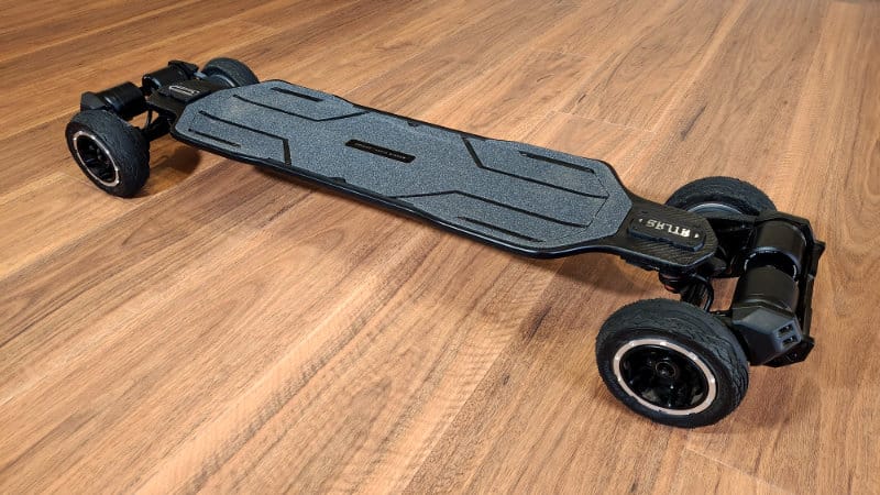 Electric Skateboard vs Electric Scooter: The Ultimate 2025 Comparison Guide 3 exway atlas pro feature image